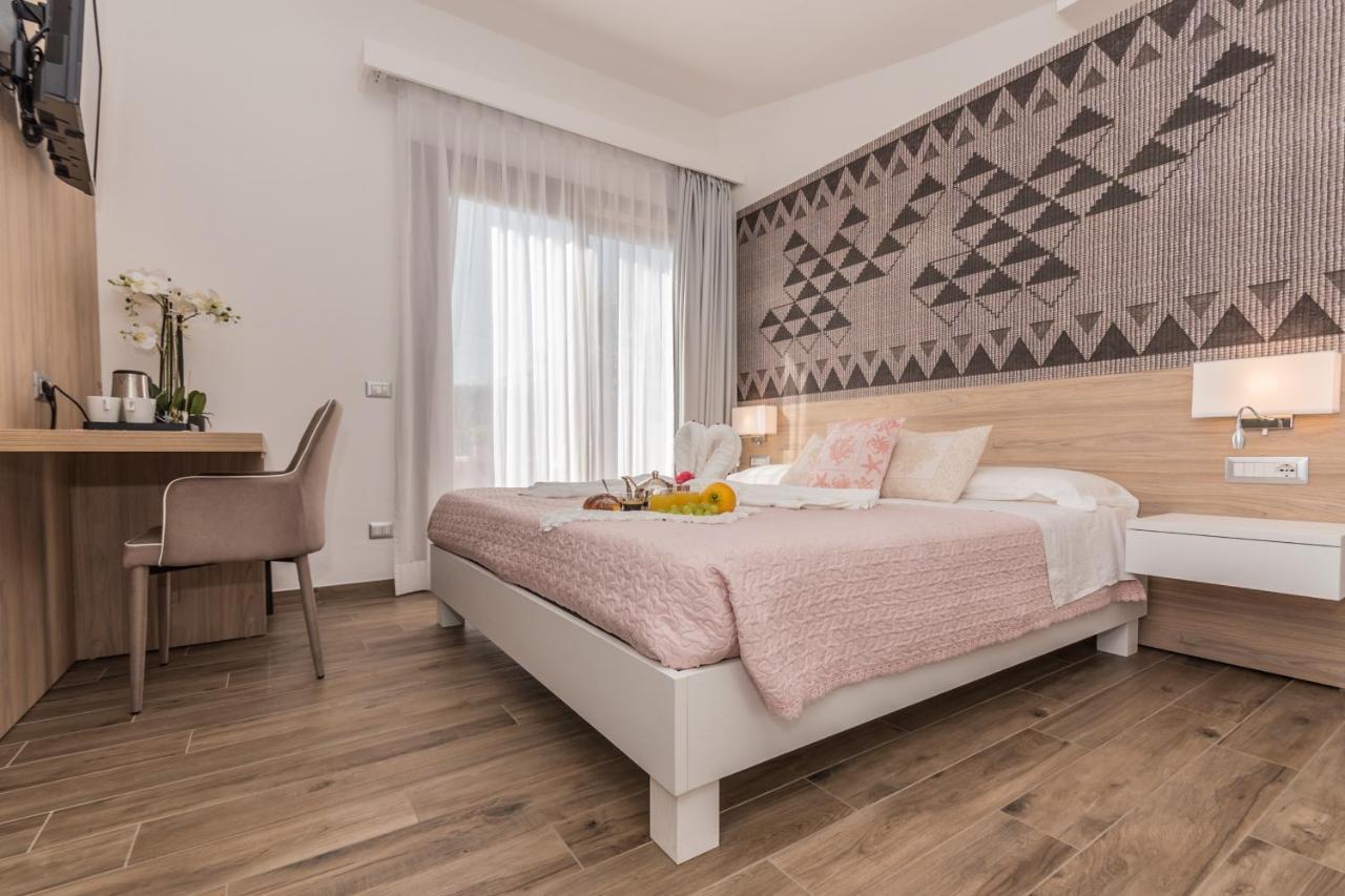 מלון פורטו סן פאולו Relais Del Borgo- Domo מראה חיצוני תמונה